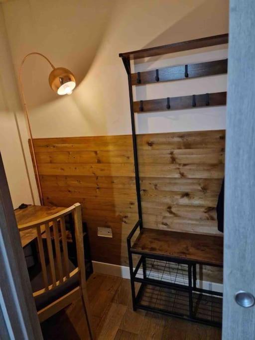 Two-Bedroom Cosy Country Lodge With Private Patio Greenhithe Exteriér fotografie